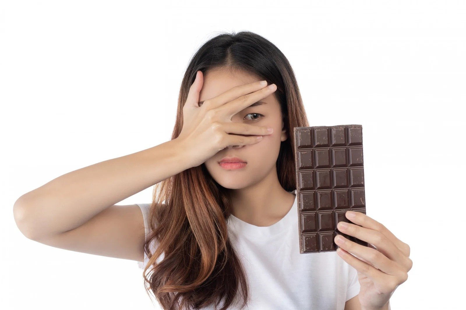 Comer chocolate y tomar refrescos es una causa